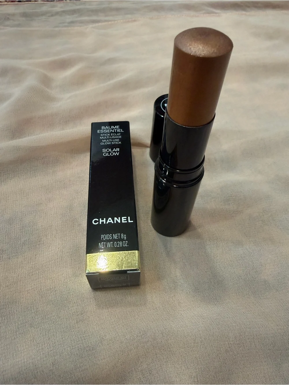 CHANEL Solar Glow Multi-Use Glow Stick - Solar Glow